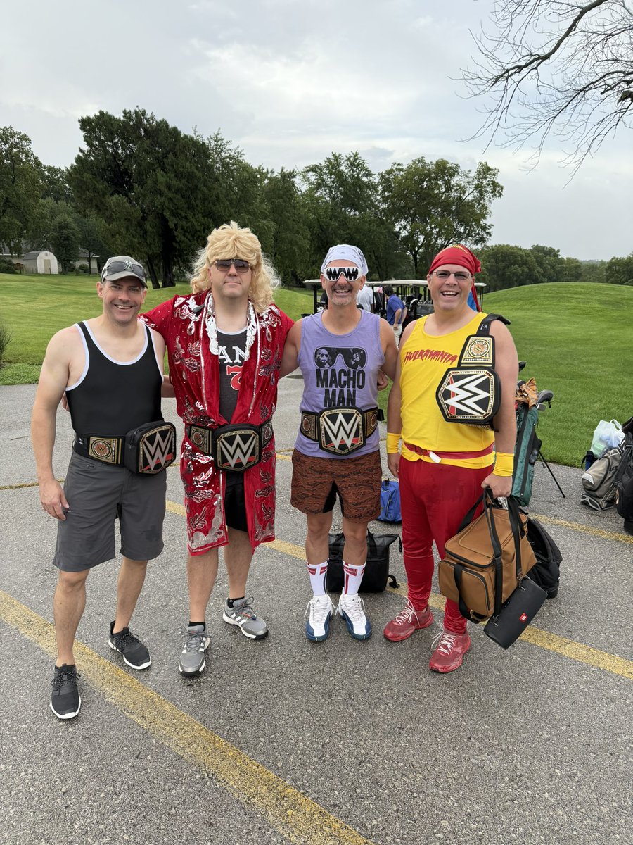 RockHighPres's tweet image. 15th year of a Round for Brian. Remembering Brian Euston ‘05 and supporting St Peter’s and Rockhurst. Thanks to Kathy and Kevin for having Fr Kramer, SJ and I come lead prayer. Some famous people were in the group if you look closely! AMDG