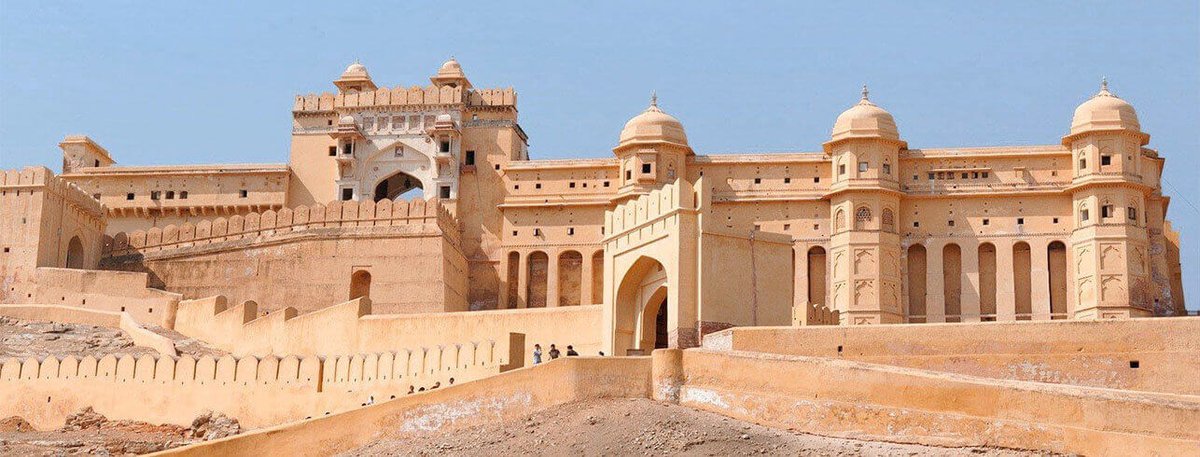 the_conqueror56's tweet photo. The Kachwahas stand among the foremost patrons of architecture in the Indian subcontinent. Renowned for mastering diverse forms, they commissioned majestic forts, royal palaces, temples, cenotaphs, and stepwells. Notably, 4 of their 44 architectural marvels are recognized as UNESCO World Heritage Sites.