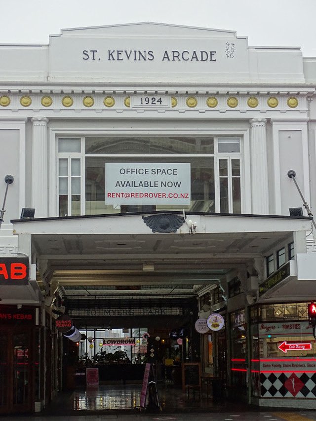 St Kevin’s Arcade in Auckland opened in 1924 and still going strong today. Great coffee plus some excellent quirky shops to while away a wet morning. anarcadesproject.org/st-kevins-arca…