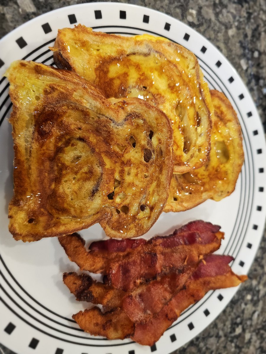keeper2481's tweet image. Morning y&apos;all! 🤤