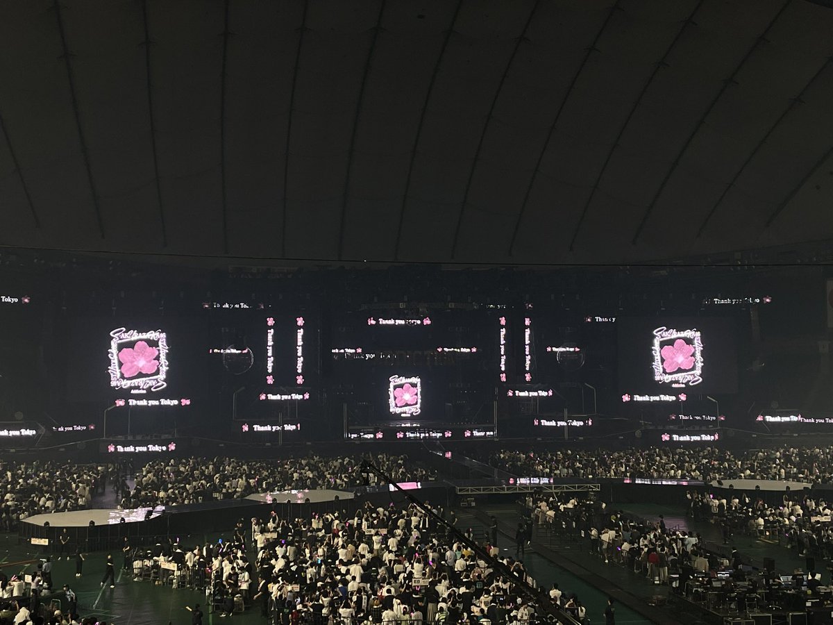kik14mnm's tweet photo. 最高すぎた！！本当に楽しかった！！！！

 #櫻坂46_5thTOUR https://t.co/puDxyQms9u