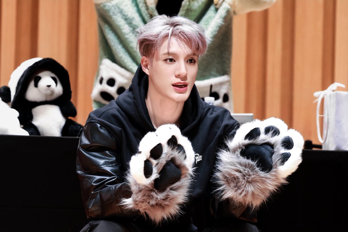 TASOGARE_0423's tweet image. 250725 팬싸

#제노 #JENO  #NCTDREAM  #NCT