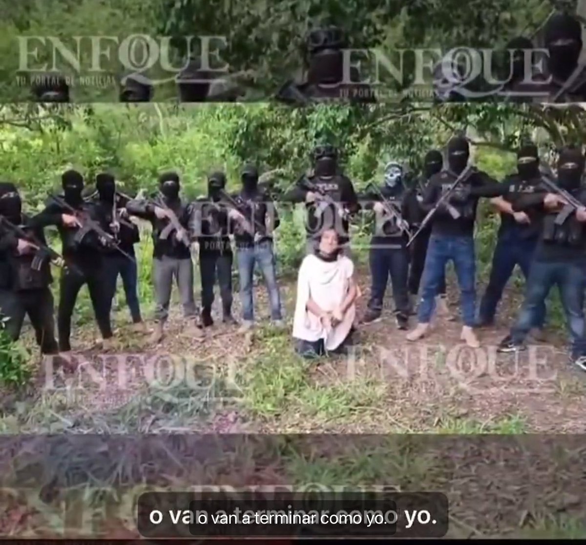 Que pinche imagen tan dolorosa!!! Pero se tiene que mostrar, es parte de la realidad de nuestro país, así vive nuestra gente!!!