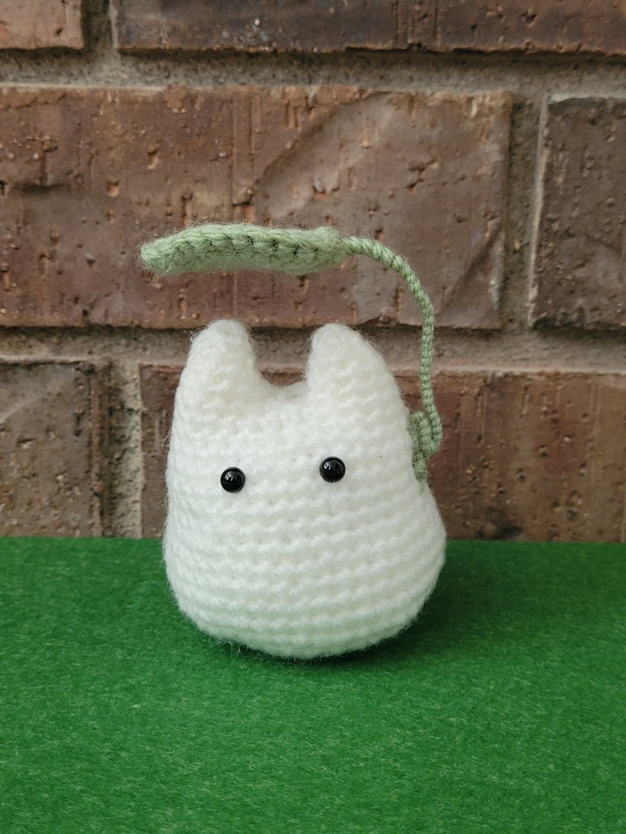 Good morning!!! It's Day 2 of #SDCC2025! Today, I will be dropping Chibi-Totoro and the Super Mushroom! If you find one, make sure to check in.  Happy Hunting!!!
#crochetdrop