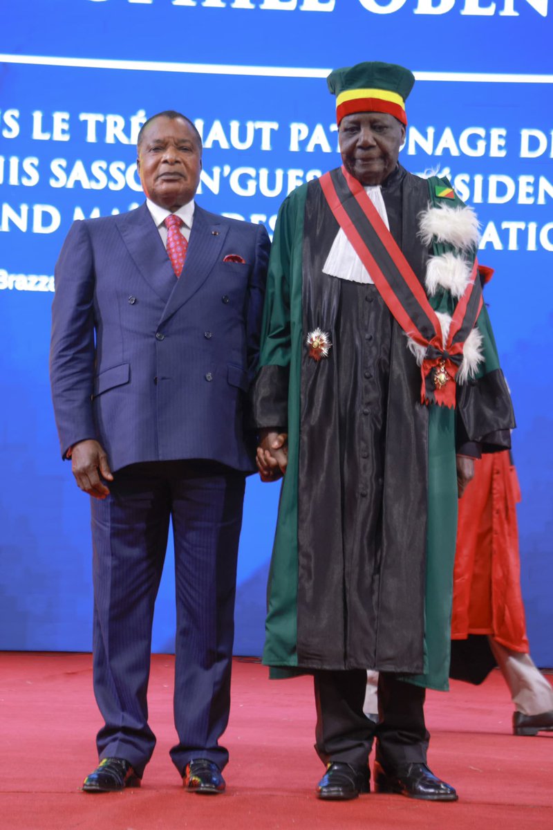 Présidence de la République du Congo - Officiel (@pr_congo) on Twitter photo Hommage anthume et décoration |
Le Professeur Théophile Obenga élevé à la Dignité de Grand Croix dans l’Ordre du Mérite Congolais, ce vendredi 25 juillet, au palais des congrès de Brazzaville, par le Président de la République, Grand Maître des Ordres Nationaux, S.E.M Hommage anthume et décoration |
Le Professeur Théophile Obenga élevé à la Dignité de Grand Croix dans l’Ordre du Mérite Congolais, ce vendredi 25 juillet, au palais des congrès de Brazzaville, par le Président de la République, Grand Maître des Ordres Nationaux, S.E.M