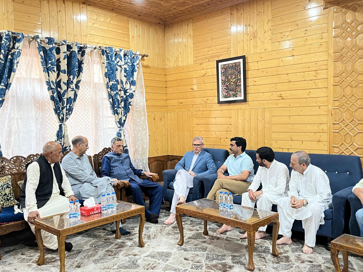 JKNC (@jknc_) on Twitter photo Hon'ble Chief Minister <a href="/OmarAbdullah/">Omar Abdullah</a>, accompanied by Hon'ble Advisor <a href="/nasirsogami/">Nasir Sogami</a>, visited the residence of senior leader and ex-MLC Sheikh Ghulam Qadir Pardesi and Hon'ble MLA Lal Chowk <a href="/ahsanpardesi/">Ahsan Pardesi</a> to offer condolences on the sad demise of the aunt of Ahsan Pardesi and Hon'ble Chief Minister <a href="/OmarAbdullah/">Omar Abdullah</a>, accompanied by Hon'ble Advisor <a href="/nasirsogami/">Nasir Sogami</a>, visited the residence of senior leader and ex-MLC Sheikh Ghulam Qadir Pardesi and Hon'ble MLA Lal Chowk <a href="/ahsanpardesi/">Ahsan Pardesi</a> to offer condolences on the sad demise of the aunt of Ahsan Pardesi and