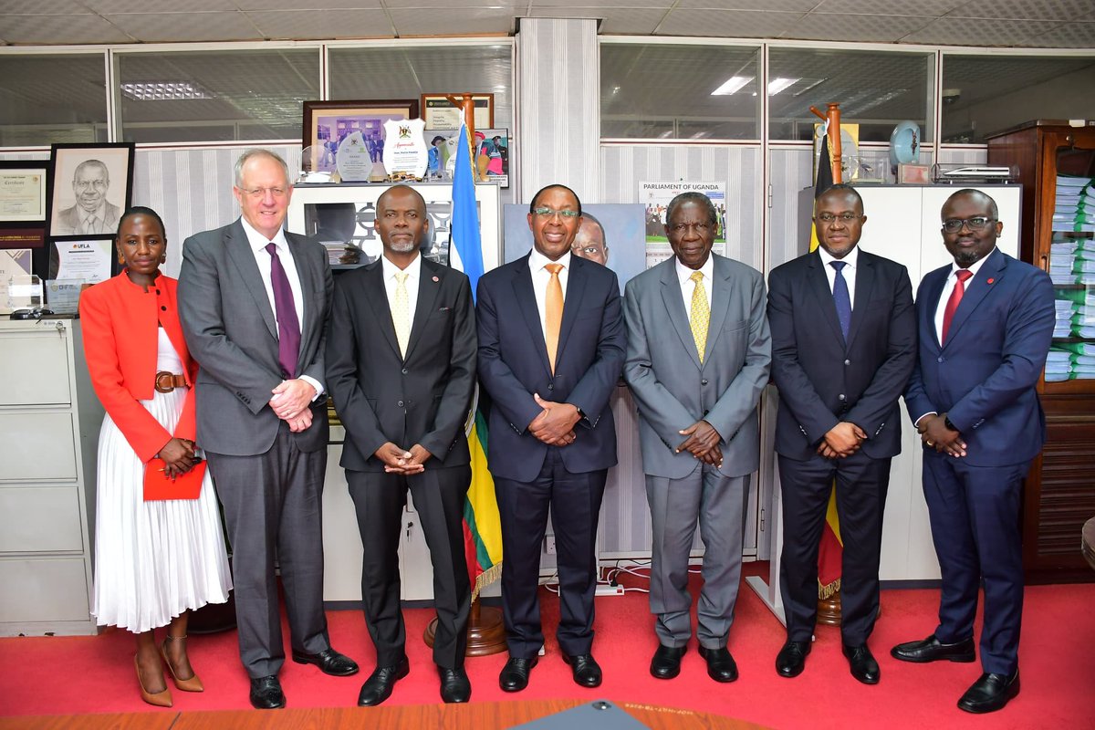 AbsaUganda's tweet image. We had the honour of welcoming @Absa Group Chief Executive Officer, Kenny Fihla, to Uganda as part of his regional roadshow across the continent.
In just two days, Kenny’s visit was packed with key engagements, meeting with regulators, government leaders, our Board, staff, and…