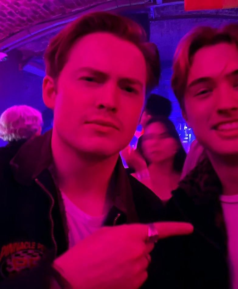 eternalcspring's tweet image. kit connor in bisexual lighting&amp;gt;&amp;gt;&amp;gt;&amp;gt;&amp;gt;&amp;gt;&amp;gt;