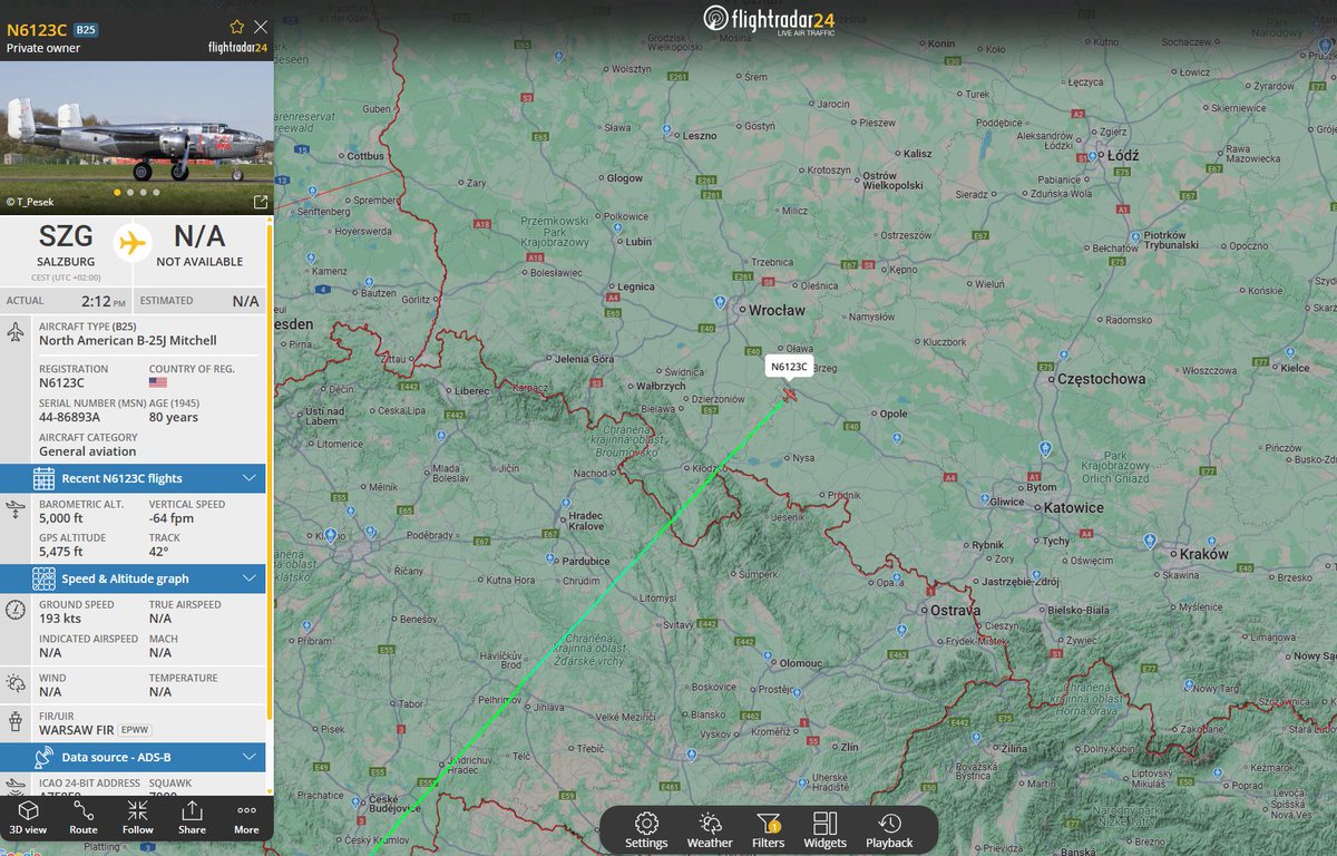PolishMilRadar's tweet image. 📅25.07⌚️15:34LT ❗️#CiekawostkaAlert❗️
Nad Polskę od strony Czech wleciał niedawno ✈️ #N6123C North American B-25J Mitchell "N6123C" ekipy The Flying Bulls z Salzburga, który na wysokości 5000ft leci do Kowna #EYKS 🇱🇹
🔗flightradar24.com/N6123C/3b6b07e0
#POLMILRADAR
