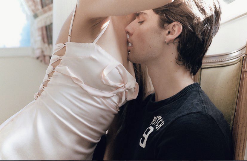 rosierpearl's tweet photo. could be us https://t.co/e4tuwtmfW7