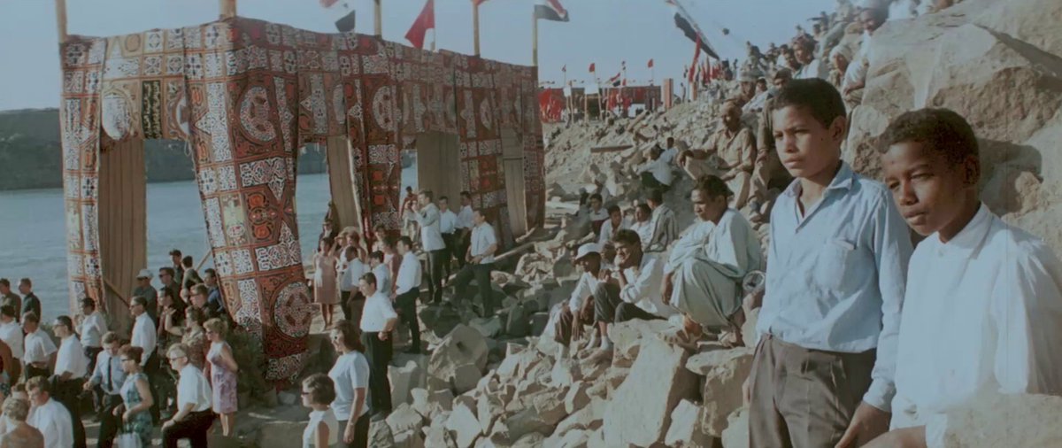 Pompoarismo02's tweet photo. Cinema egípcio 🇪🇬

+6 filmes de Youssef Chahine no drive

The Blazing Sun (1954)
https://t.co/EewvXjasqq

Those People of the Nile (1968)
https://t.co/S9XqZXQ5Oh

The Land (1970)
https://t.co/Hv7vQ3nFf9

Return of the Prodigal Son (1976)
https://t.co/JA0ng9gBJd https://t.co/J79ouGKVwD