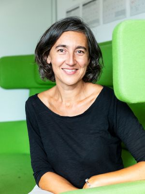 studyrama's tweet image. #volontariat
Le @ServiceCivique  permet à des milliers de jeunes de s&apos;engager et de trouver leur voie. Marie Trellu-Kane, fondatrice de l&apos;asso Unis-Cité, revient sur les coupes budgétaires annoncées et sur l’importance de ce dispositif. 
👉bit.ly/3TXQrmI