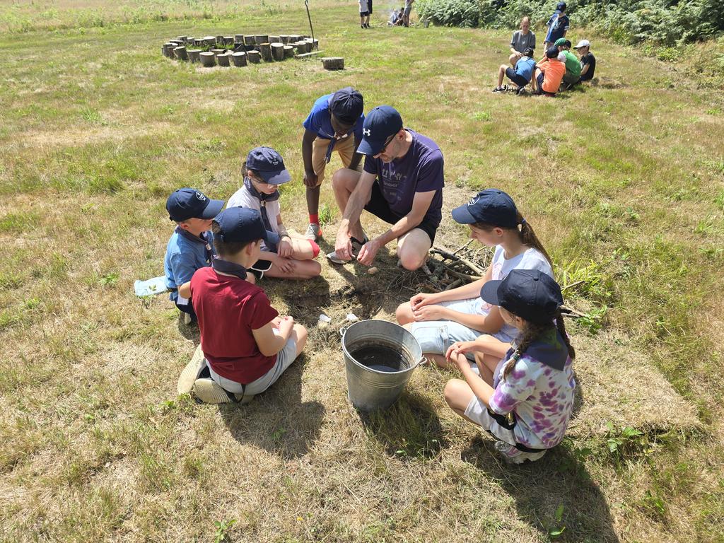3rdBanstead's tweet image. Learning how to light a fire to cook our lunch.