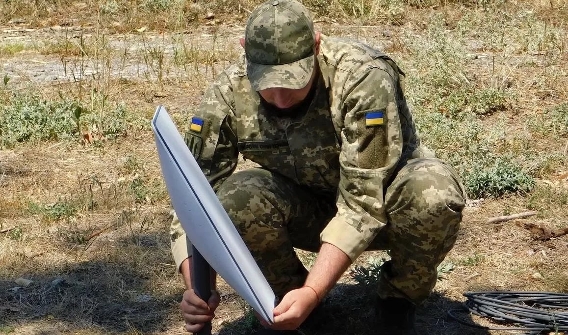 ❗️Elon Musk ordered the suspension of Starlink when Ukraine launched a counteroffensive in the Kharkiv and Kherson directions in 2022 — Reuters

As a result, Ukrainian forces were unable to encircle Russian positions in the city of Beryslav, east of Kherson.

"The encirclement