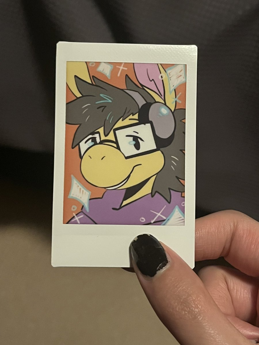 forestdonk_'s tweet image. donk polaroid

🎨 @Voxollous