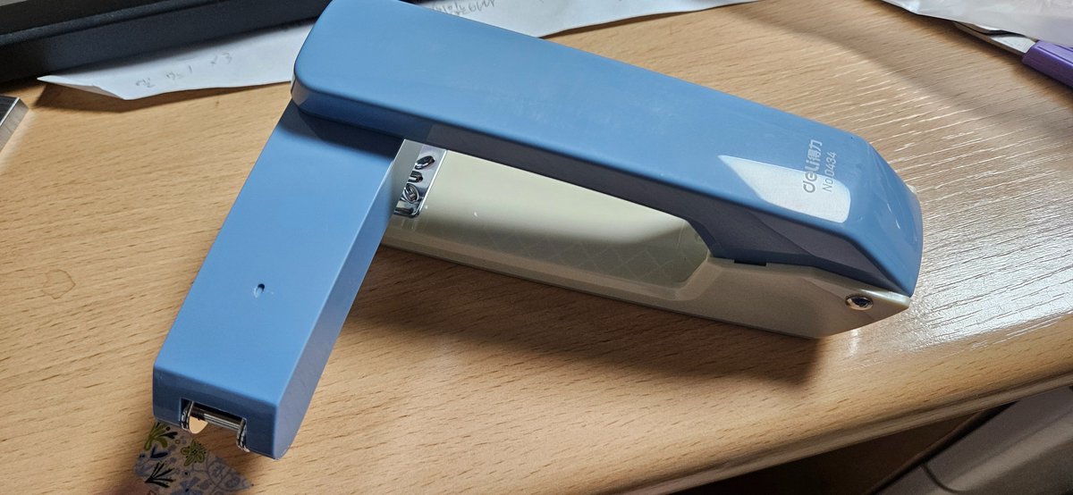 회전식 스테이플러를 샀어요
호호