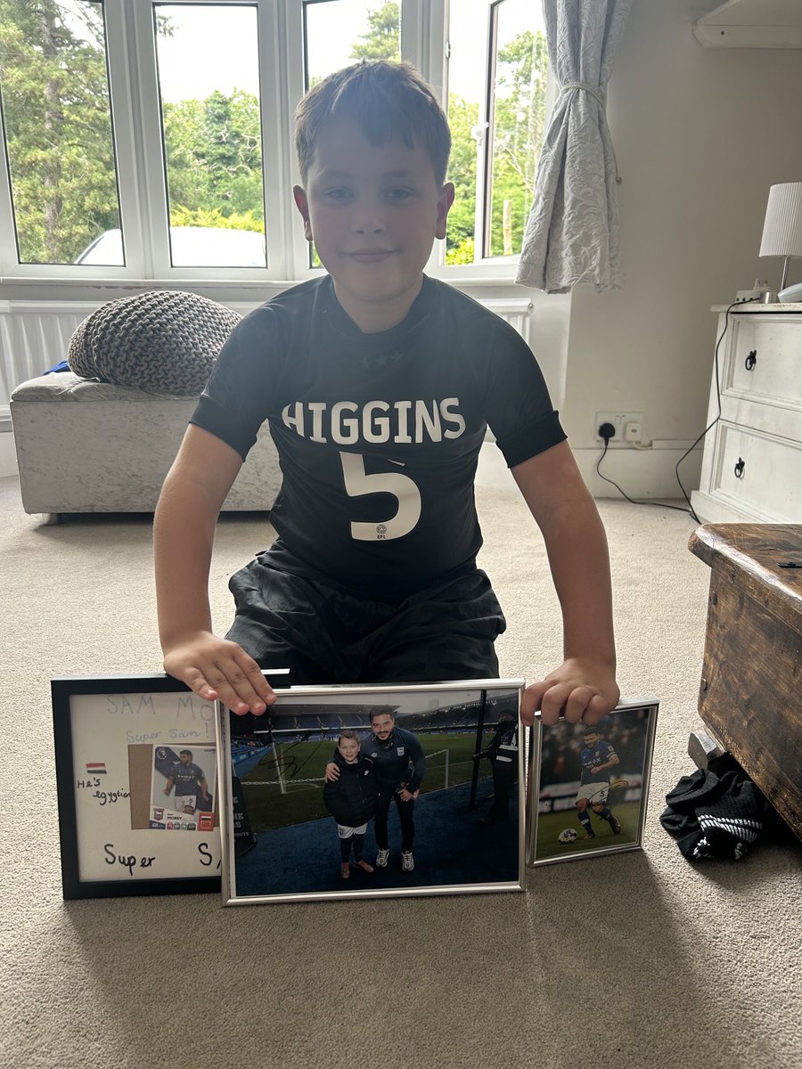 ⁦<a href="/sammorsy08/">Sam Morsy</a>⁩ this boy wanted to say goodbye to his first ever football hero. Thanks for the memories Captain.