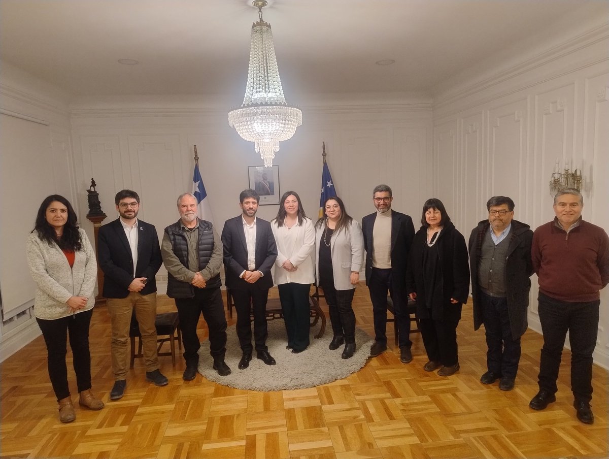 conaf_magalla's tweet image. Reunión con José Ruiz @DPRMagallanes
para definir acciones sobre Reservas de la Biosfera Cabo de Hornos y Torres del Paine. Participan Ricardo Caliqueo @conaf_minagri, Mauricio Ruiz, director @conaf_magalla
Irene Ramirez, seremi @MinagriMagallan y representantes @centrochic