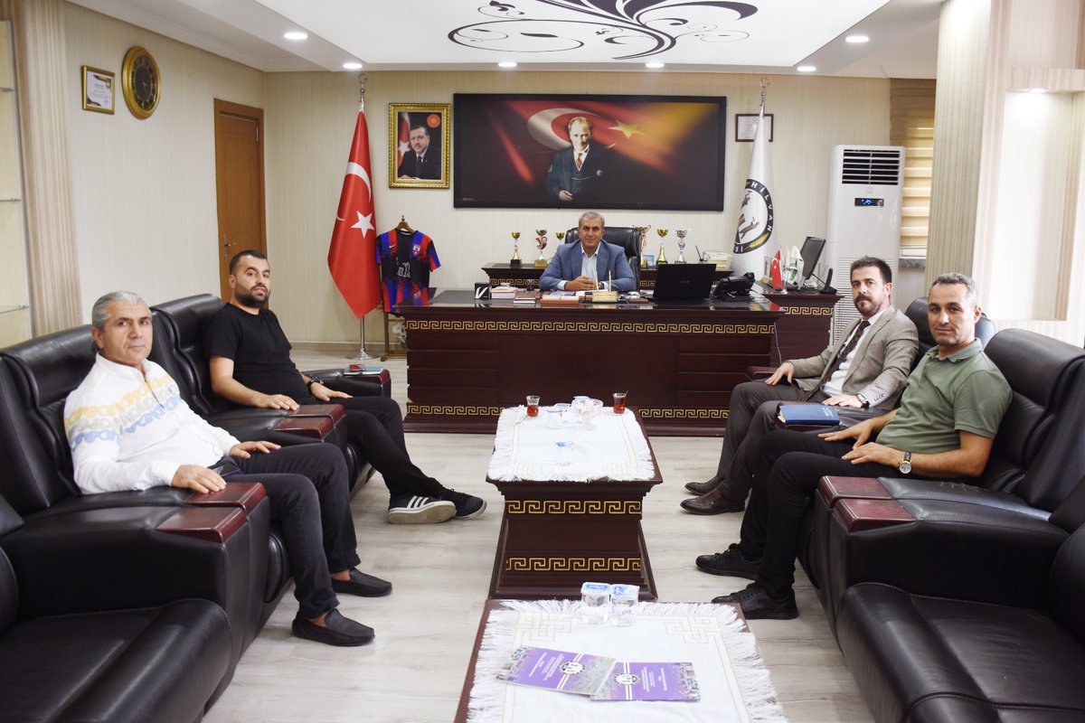 <a href="/sanliurfabld/">Şanlıurfa Büyükşehir 🇹🇷</a> Çevre Koruma ve Kontrol Dairesi Başkanı Şahin Apaydın ile Fen İşleri Daire Başkanlığı Kent Estetik Şube Müdürü Mehmet Altun belediyemizi ziyaret etti.

Gerçekleştirilen ziyarette Büyükşehir Belediyesi ile belediyemiz iş birliğiyle ilçemizde ++