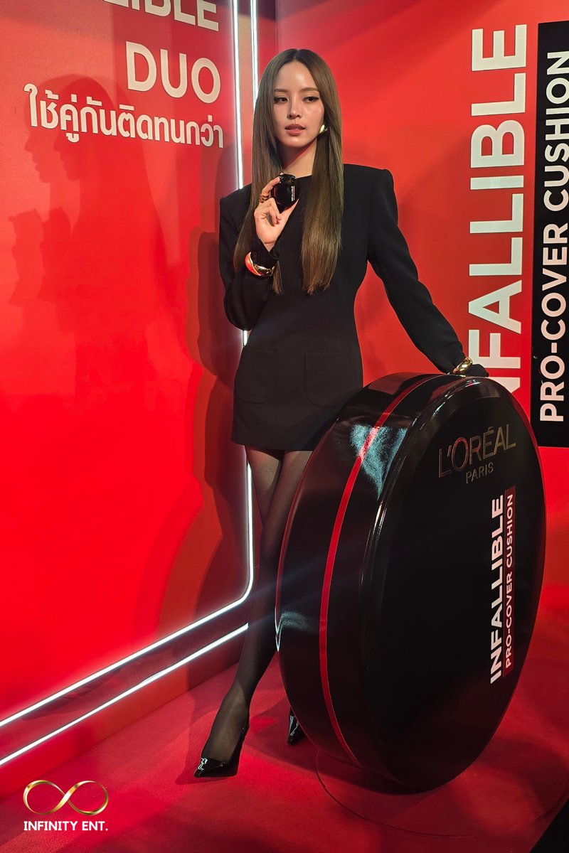 infinityent898's tweet image. "ณิชา ณัฏฐณิชา" งาน L’Oréal Paris Pro Makeup Bar Pop-Up Event เปิดตัว Infallible Pro-Cover Cushion คุชชั่นสูตรใหม่
#nychaa #ณิชาณัฏฐณิชา #ณิชา
#LOrealParisTH #LOrealMakeupTH
#LOrealProCoverCushion
#Makeup