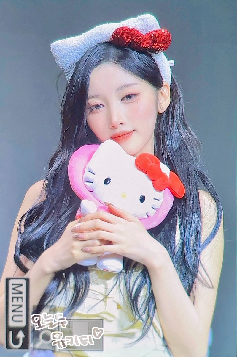 yukiyo_1106's tweet image. 프리뷰🐱 250725 케타포 대면팬싸

냥냥유키티❤️

#유키 #YUKI #毛利小雪 #ユキ #もうりこゆき
#퍼플키스 #PURPLE_KISS #パープルキス
#I_Miss_My #DOREMI
