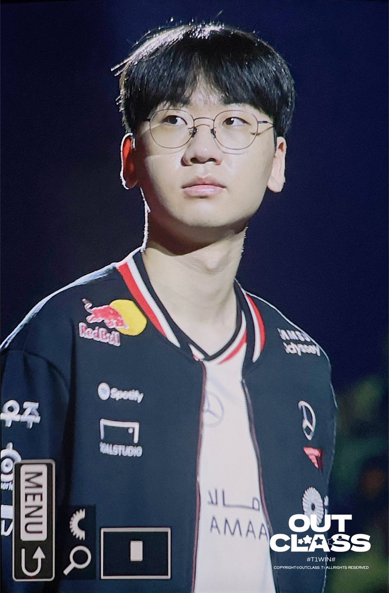 Outclass_T1's tweet image. 250725 HOMEGROUND
#ν°μ #T1 #T1WIN #λλ #DORAN