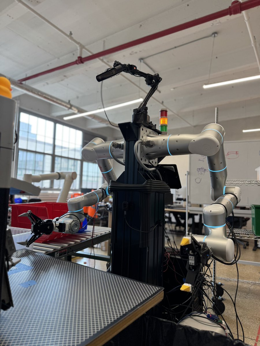 JonMSchwartz's tweet image. It’s a great day to make robots do cool shit