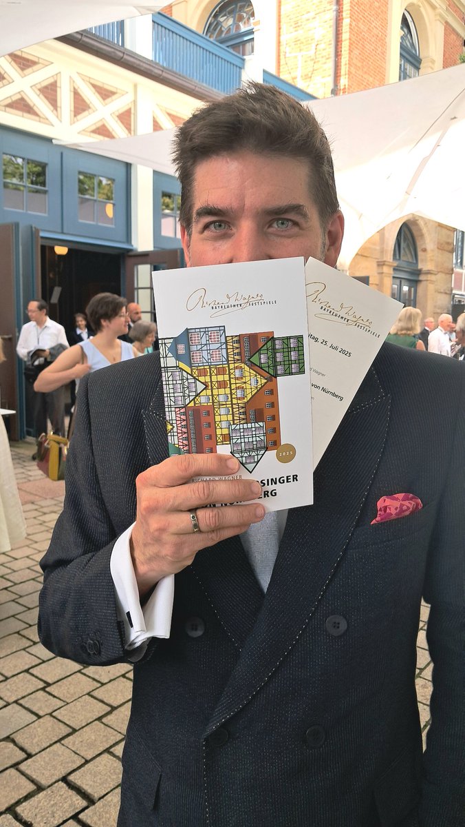 ClassicalCritic's tweet image. Prügel-#Weidringer[TM] at the Bayreuther Festspiele - Bayreuth Festival for #DieMeistersinger on behalf of Die Presse.