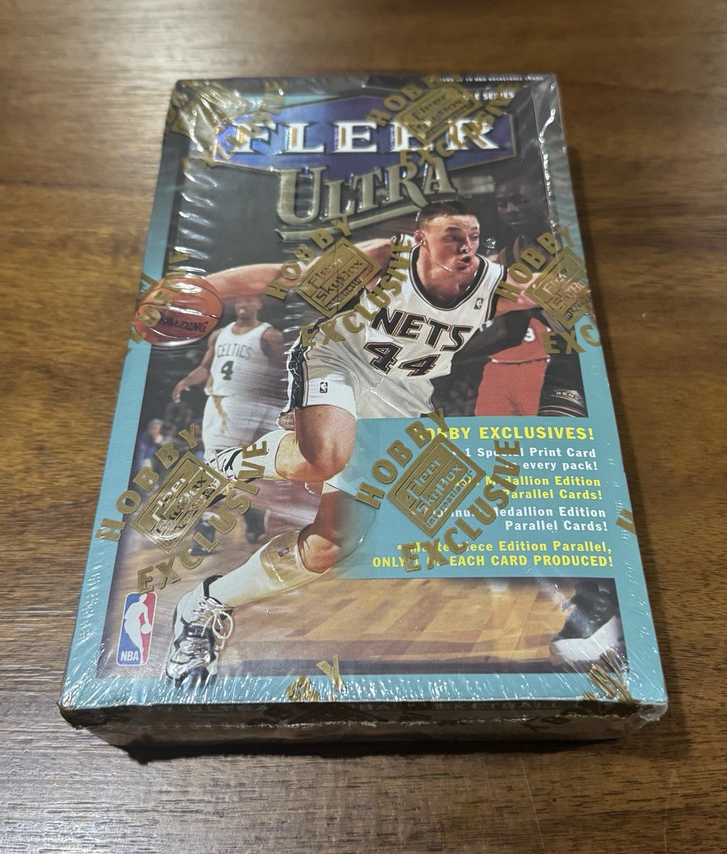 gurucollects's tweet image. 💰 UNREAL JOURNEY 💰
Last month a collector bought a hobby box of 1998-99 Fleer Ultra which sell for around $1,500.
He then pulled one of the best cards in the ENTIRE product when he saw the Shaquille O’Neal Masterpieces 1/1 come out. 😱
It’s hard to fathom that a card of…