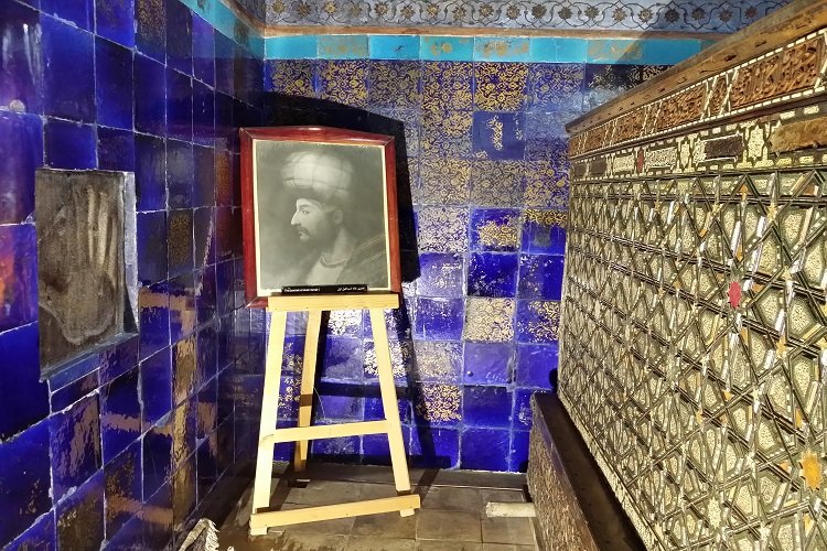 Ramtin_gh_a's tweet image. مقبره شاهان عصر جدید ایران زمین
شاهان شیعه مذهب جعفری
۱)شاه اسماعیل صفوی _بنیان گذار پادشاهی شیعه در ایران
۲)شاه عباس کبیر -مقتدر ترین شاه
۳)نادر شاه _تجدید دوباره ایران
۴)رضاشاه _عصر نوین ایران