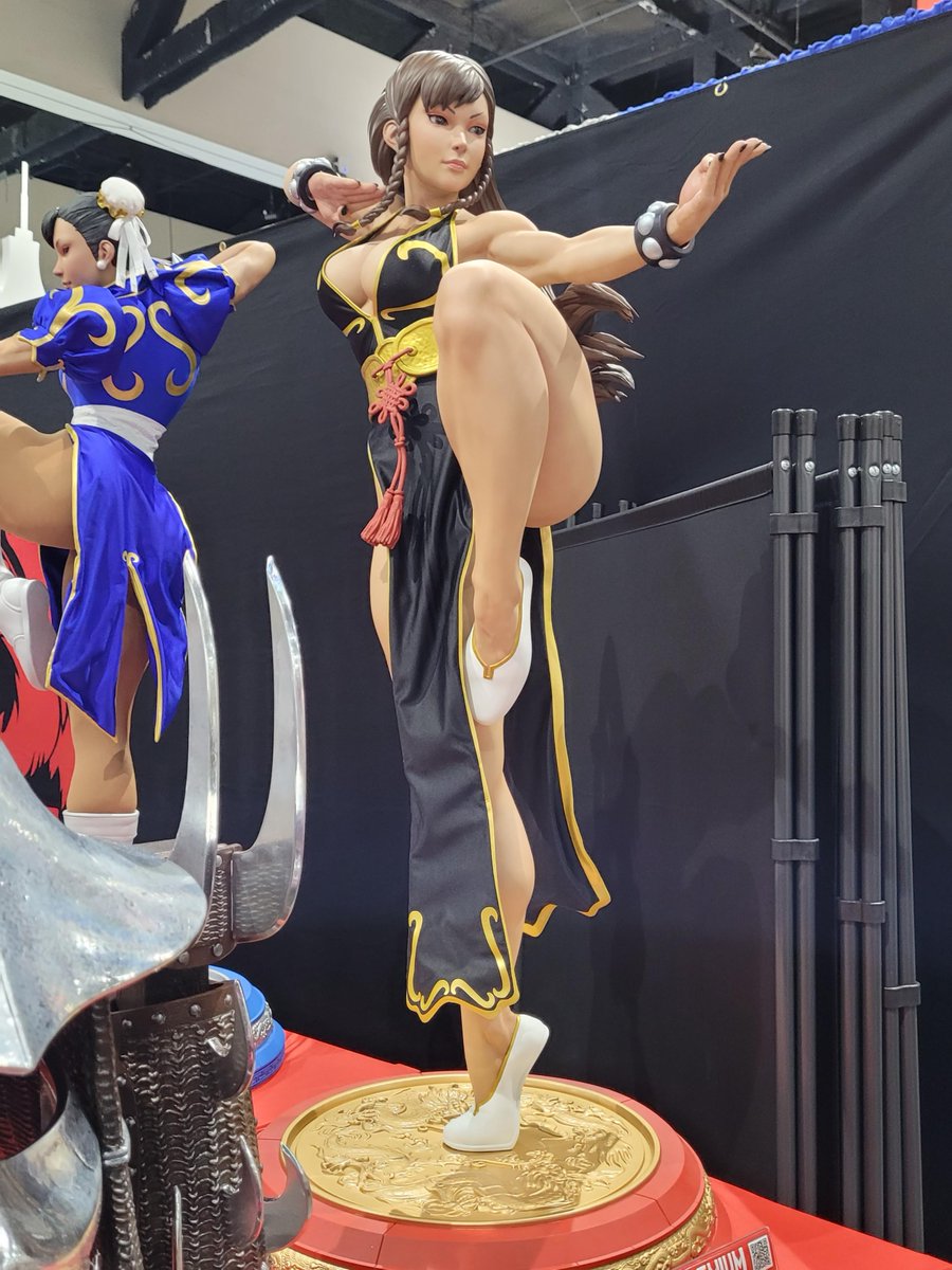 BigBadToyStore's tweet photo. SDCC 2025 = pure collectible chaos 🔥
Here’s a look at our first few days on the show floor!
Spoiler alert: it’s nerd heaven.
#SDCC #BBTS #ConDrop #ToyHype #SDCC2025 https://t.co/zGW2DSTpH4