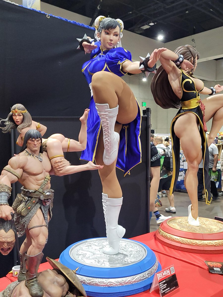 BigBadToyStore's tweet photo. SDCC 2025 = pure collectible chaos 🔥
Here’s a look at our first few days on the show floor!
Spoiler alert: it’s nerd heaven.
#SDCC #BBTS #ConDrop #ToyHype #SDCC2025 https://t.co/zGW2DSTpH4