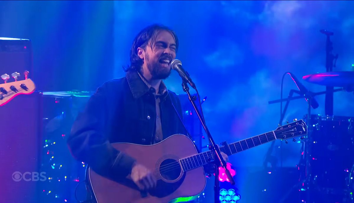 tecoapple's tweet image. 🎧 Alex G levou o single "Afterlife" para o palco do 'The Late Show with Stephen Colbert'.
🔗 youtu.be/cBq-dA_QMPs
➕ Alex G: tecoapple.com/tag/alex-g/