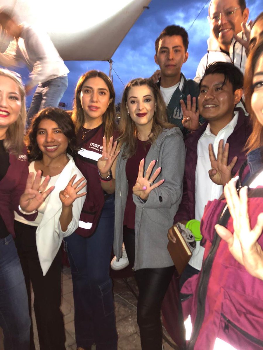 JovenesMorenaPu's tweet photo. 📍 Miércoles 23 de julio

Coordinación Jóvenes Morena Puebla presente en la Asamblea Informativa de Cuautlancingo, acompañando al Comité Ejecutivo Estatal, a nuestra Presidenta Olga Romero Garci-Crespo y al Presidente Municipal.

#JóvenesMorena #MorenaPuebla
#4T #MorenaEsPueblo https://t.co/JCi00CbyaI