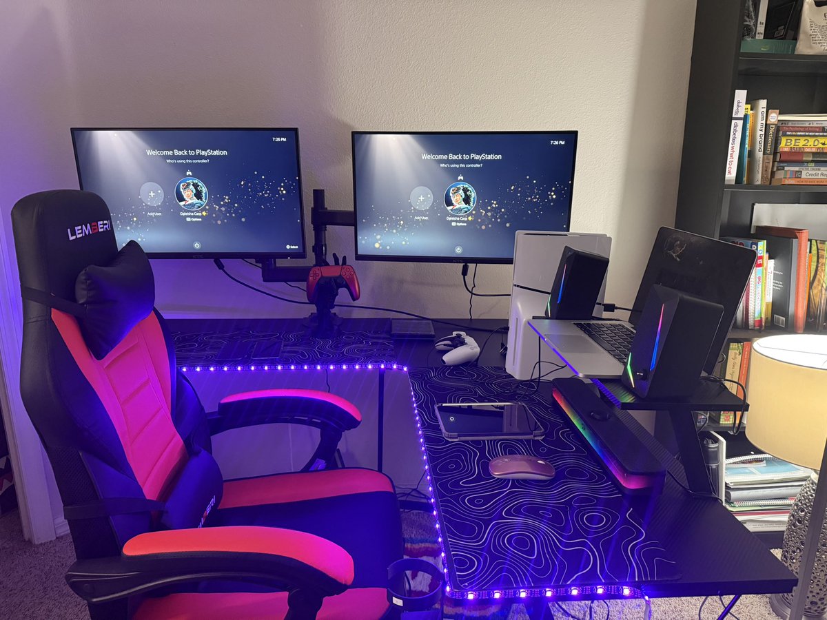 I love my new gaming/streaming room‼️📈💜