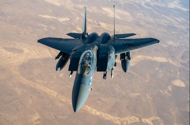 ViralVolT1's tweet photo. #CENTCOM Forces Kill Senior #ISIS Leader in Al Bab, #Syria
#CENTCOMForces conducted a raid resulting in the death of senior #ISISLeader, Dhiya’ Zawba Muslih al-Hardani, and his two adult ISIS-affiliated sons, Abdallah Dhiya al-Hardani and Abd al-Rahman Dhiya Zawba al-Hardani. https://t.co/ZV1glTXMNe