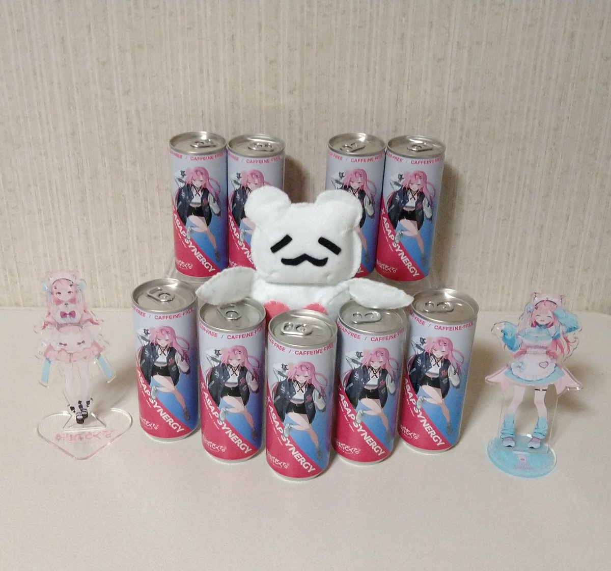 tsutsup5089's tweet image. さくにゃん今日もお疲れさま🎀🐾
今日はASAPコラボ缶の発売日だったね!
自分もドンキで買ってきたよ。
インターネットから飛び出して、全国のお店でさくにゃんのことを見られるなんて嬉しいね✨️
これからは作業のおともにASAP飲んで頑張るね💪
素敵なコラボありがとう!
#結城さくな
#ASAPSYNERGY