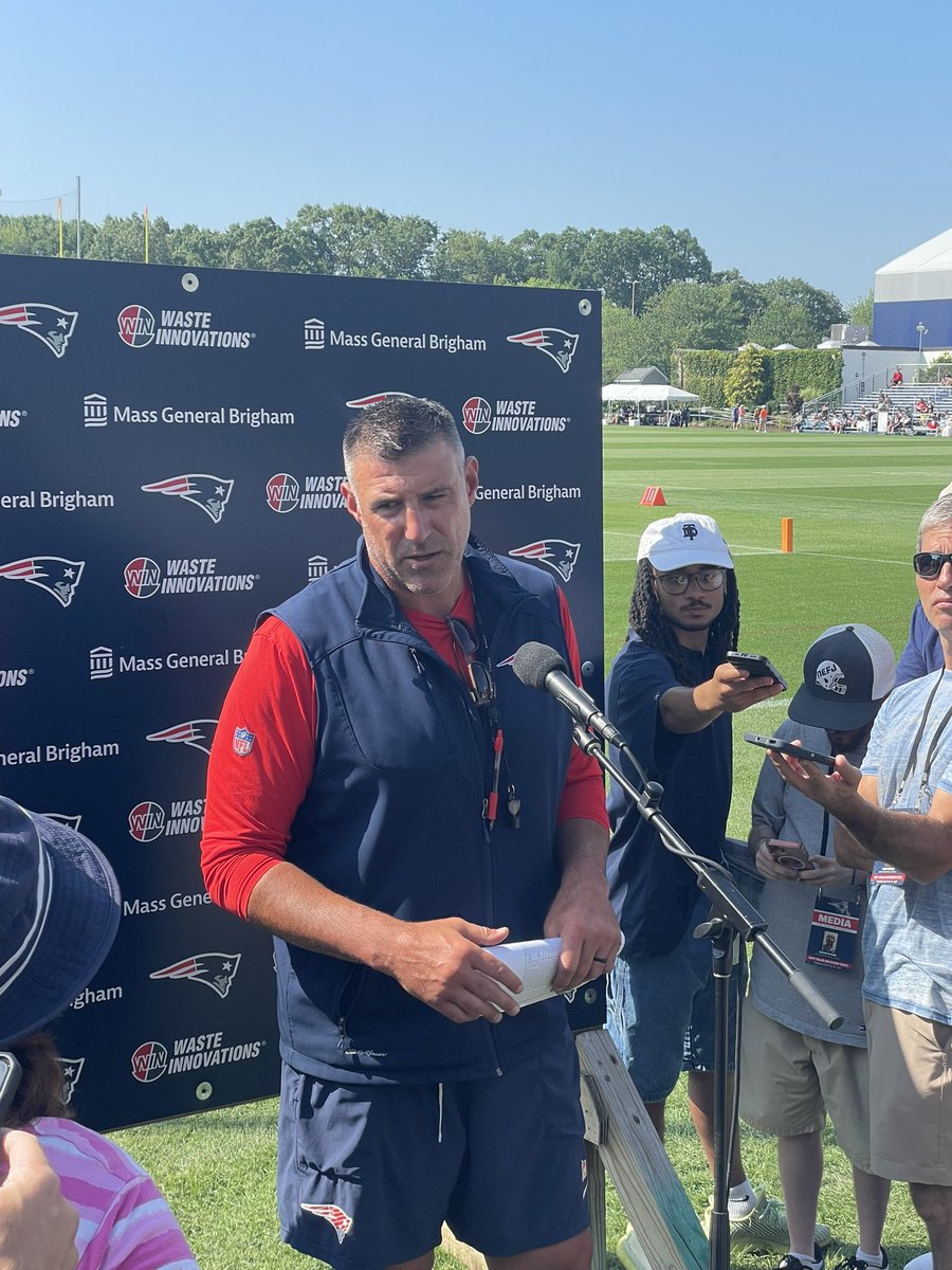 BenVolin's tweet image. Day 3. Walk-through practice, per Vrabel. Patriots will mix in third down situations along with first down again