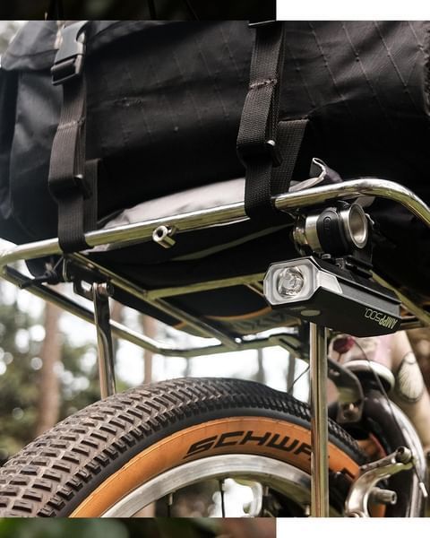 Adventures are where the Cateye AMPP series lights really shine. Bright, robust, and reliable, lights like our AMPP500 are perfect for keeping the party rolling when the sun dips low.
📸: @agtblhkk⠀⠀
#cateyelights #bikelights #gobybike #madeinjapan #bikesafety #cyclocomputer