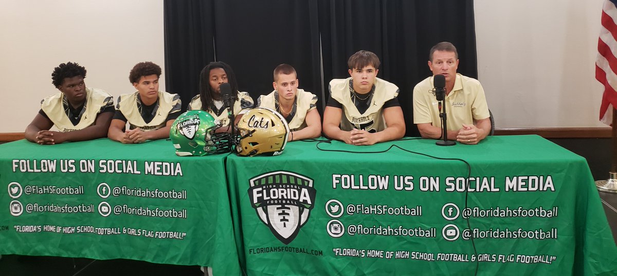 Dwight_XOS's tweet image. Props to Joshua Wilson of @FlaHSFootball for running the North Central Florida Media Day 2025! Pic 1 is HC Cornelius Ingram of the many State Champions Hawthrone Hornets. Pic 2 State Champion and shut out masters HC Jamie Rodgers Bradford Tornadoes. Pic 3 is Mark Whittemore HC…