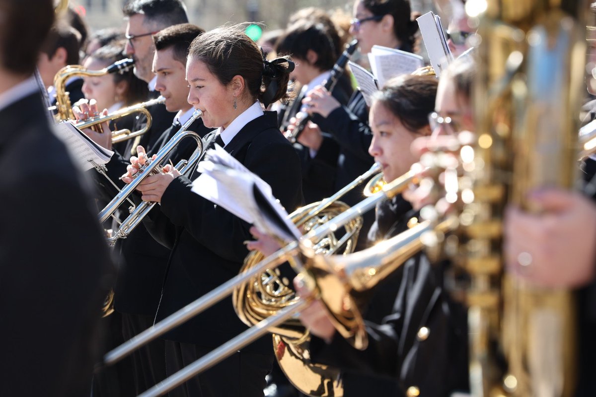AjuntamentVLC's tweet photo. 🎶Destinem 150.000 € a subvencionar iniciatives en el marc de l'estratègia #VLCMusicCity.

▶️ Projectes relacionats amb la innovació i la promoció musical que es realitzen des de l'1 d'agost i fins al 31 de desembre d'enguany, sempre que el cost no siga menor de 5.000€. https://t.co/wdl0LrzGpx
