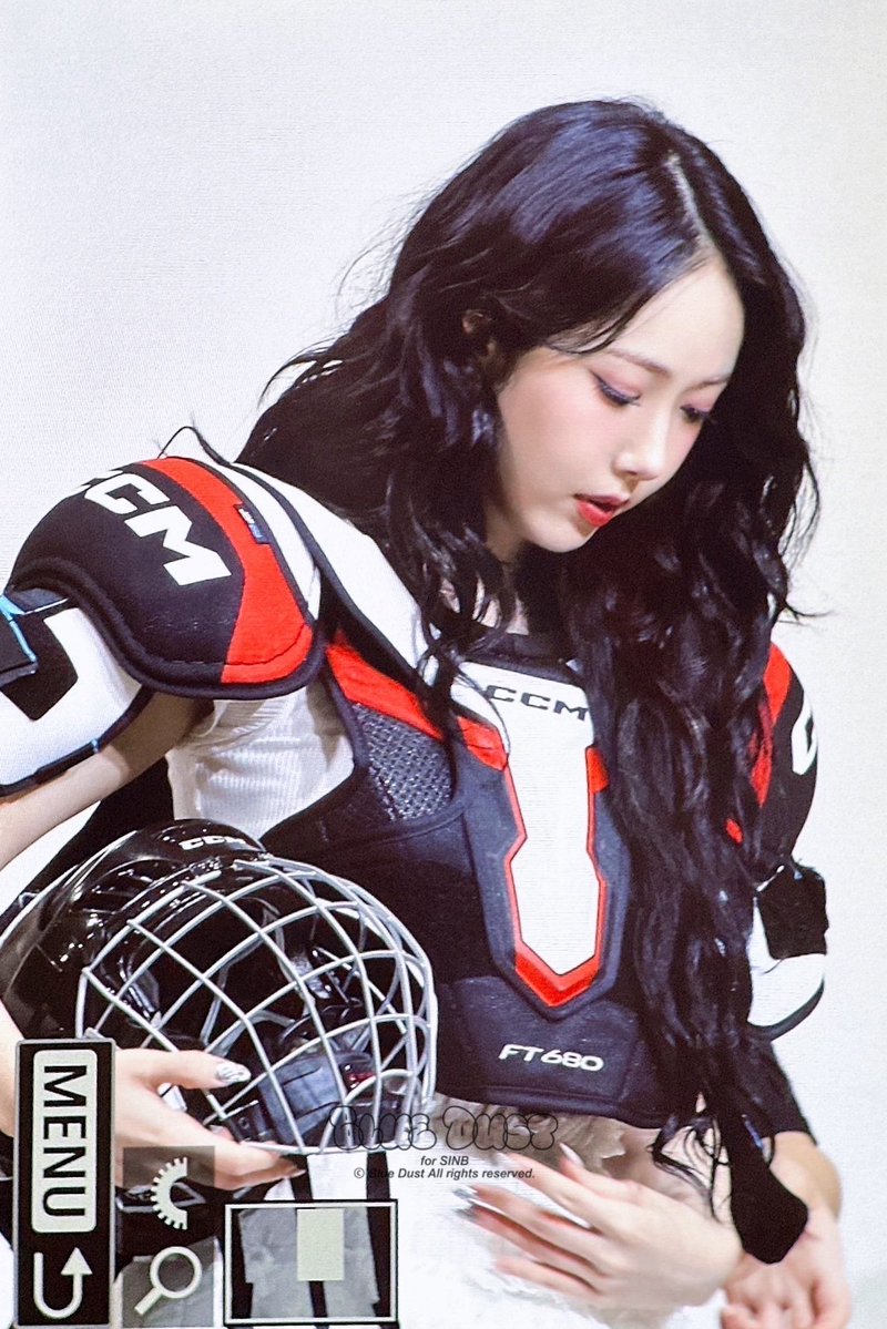 bluedust_sb's tweet image. 250725 ใฒใ
์์
๐ณโค๏ธ
#๋น๋น์ง #์ ๋น #VIVIZ #SINB