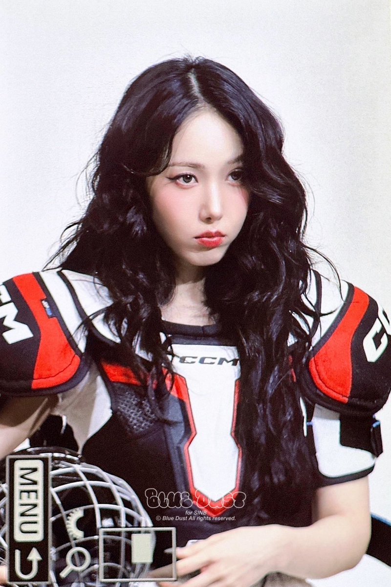 bluedust_sb's tweet image. 250725 ใฒใ
์์
๐ณโค๏ธ
#๋น๋น์ง #์ ๋น #VIVIZ #SINB