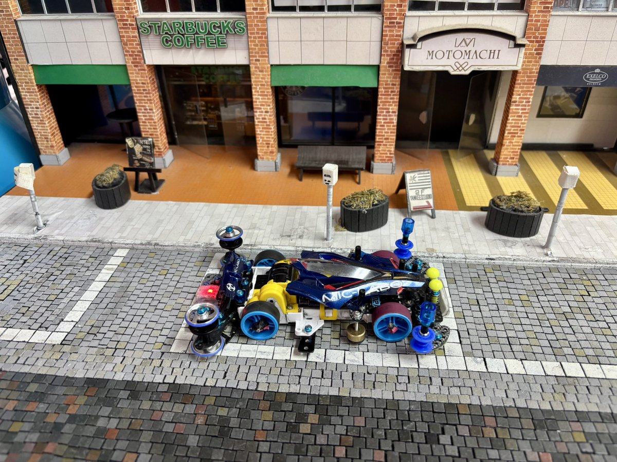 forcelabo's tweet image. 【今日の1台✨️】
Xでミニ四駆豆知識(?)でお馴染みの『mic-LABO選手』のマシン🔥
東京大会の練習にお越しくださいました✨
日曜日のオープンクラスに参加されるとの事👍
朗報を期待しております🫡
#フォースラボ
#ミニ四駆