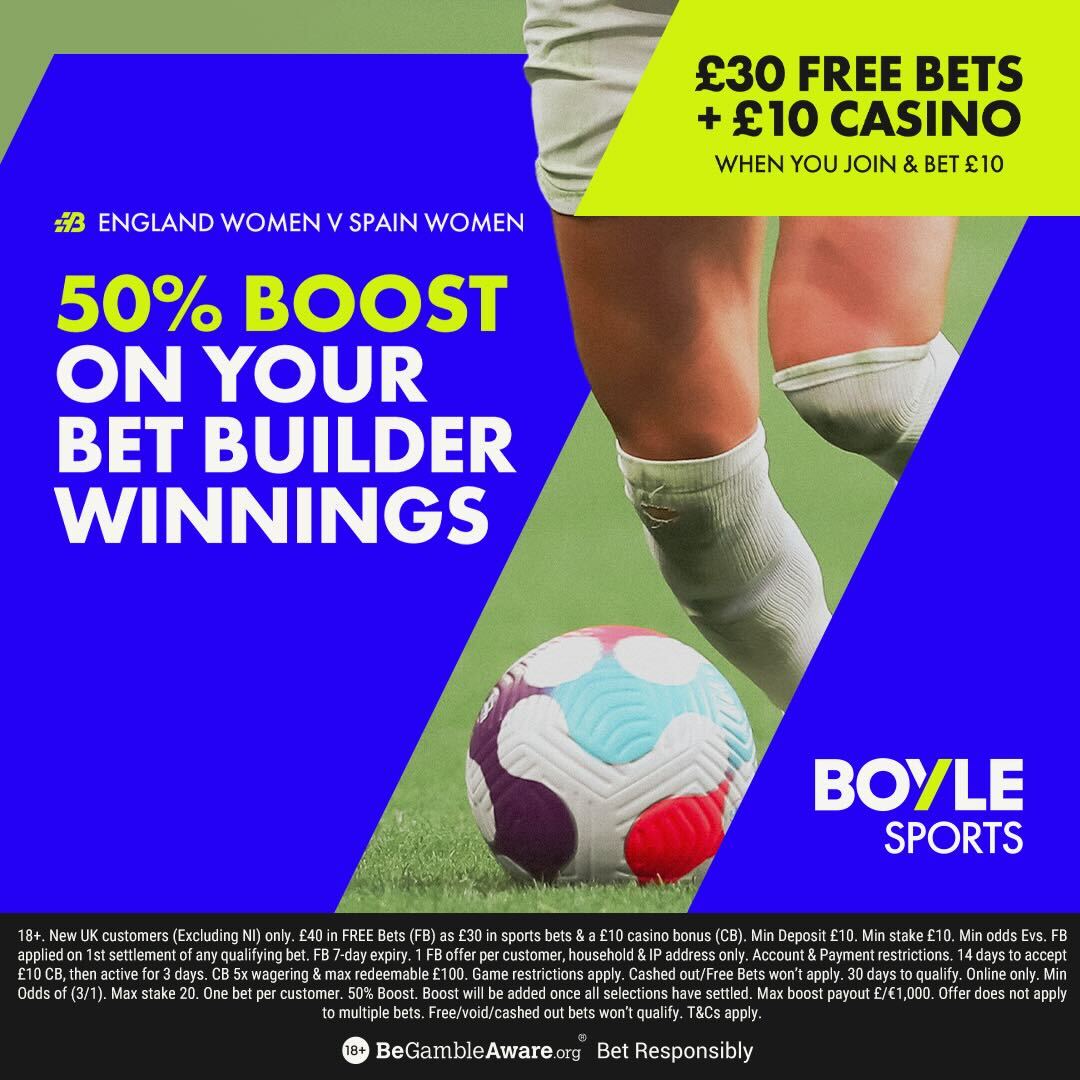 FootyAccums's tweet image. Get a HUGE 50% boost on your bet builders for England W vs Spain W in tomorrow's Euros final! 🏆
PLUS bet £10 & get £30 in FREE BETS + a £10 Casino Bonus!
CLAIM ON BOYLESPORTS HERE 👇 footyaccums.bet/BoylesEurosOff…
Ad 18+ New Customer Offer T&C's Apply GambleAware