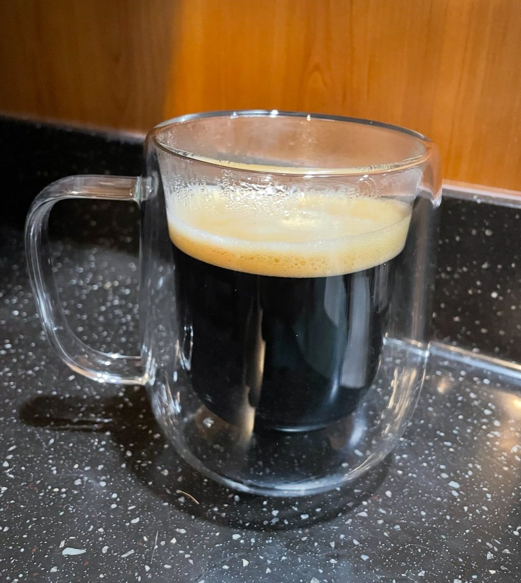 Querida_Sandy's tweet image. Es viernes y ya está el café…