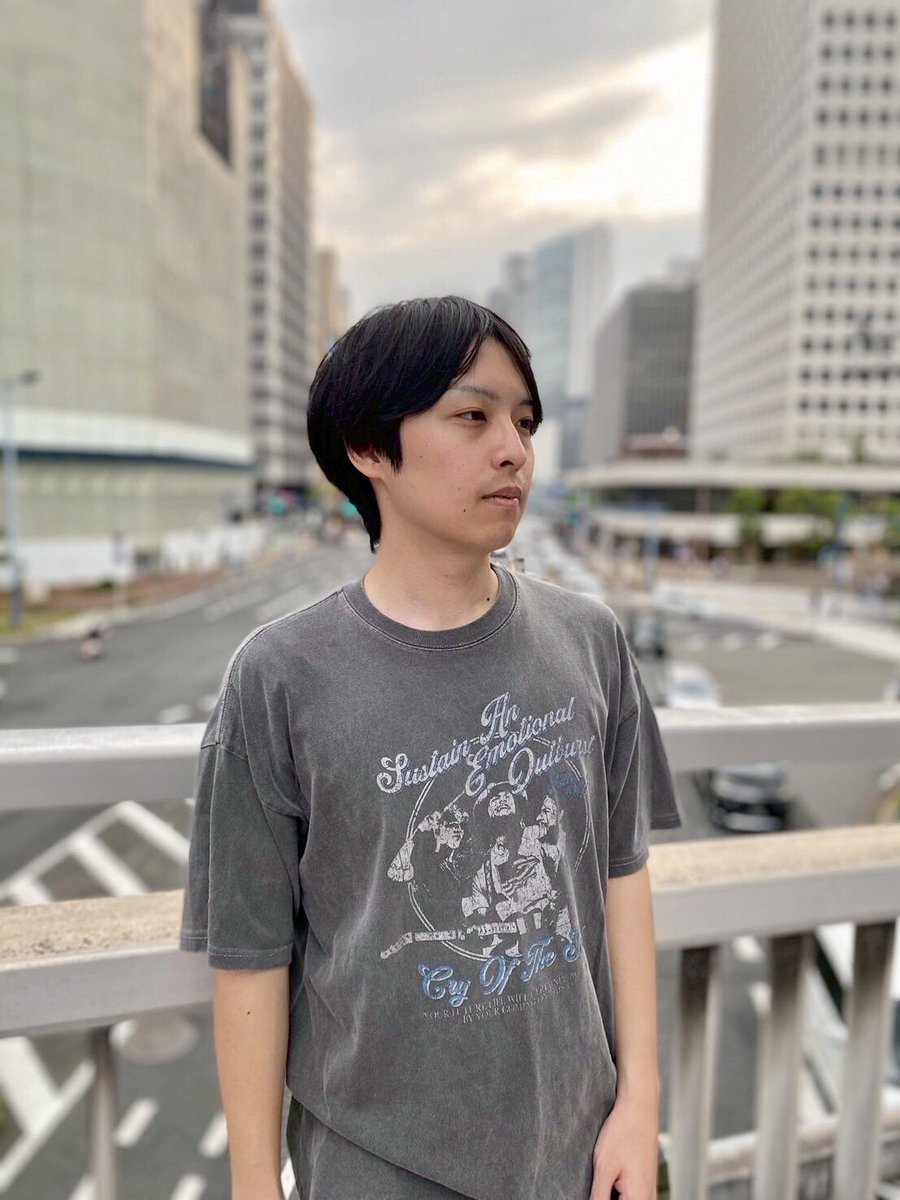 fukyo_wa's tweet image. 【本番初日まで21日】
SANC・SANC・SANC#2
本日は写真の2人(横山さん、大西さん)の割り稽古でした
2人のシーンは会話主体の現代口語的な演劇
何気ない会話と振る舞いに複雑系の感情が読み取れて
結構エモいシーンになってるように思います
劇場でぜひ🙏
ticket.corich.jp/apply/378638/