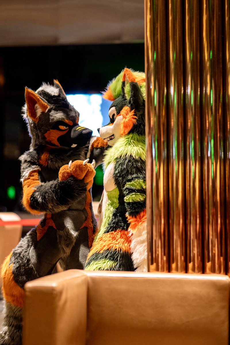 👀💦 #UTFG2025 #FursuitFriday