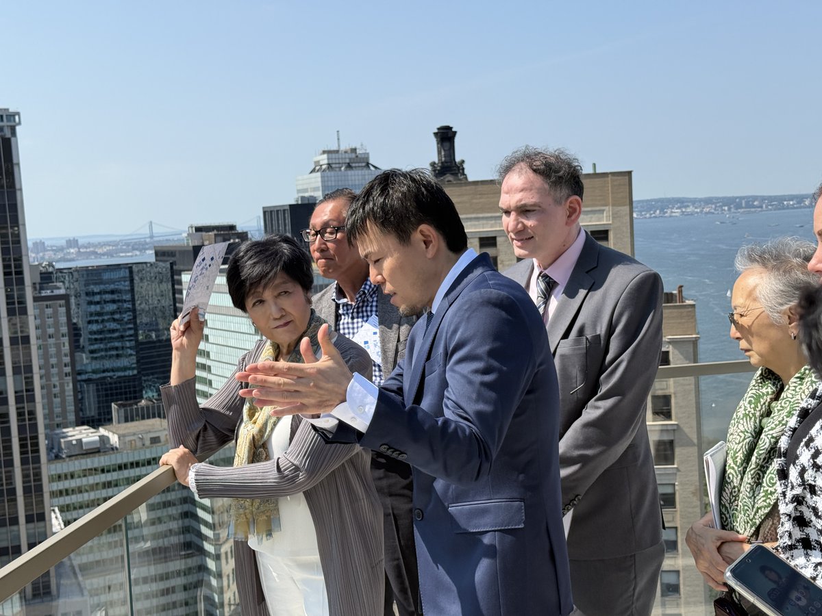 From Tokyo to NYC, our greatest challenges are best solved through collaboration and learning from each other.

It was an honor to welcome Tokyo Governor <a href="/ecoyuri/">小池百合子</a> to New York City alongside our Executive Director Edith Hsu-Chen, zoning maestro Kiyoshi Yamazaki and @GlobalNYC.
