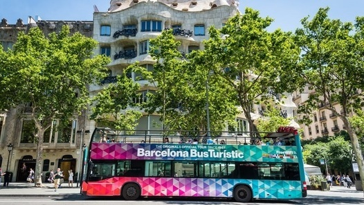 PujolComa's tweet image. 🌆L'@bcn_ajuntament augmentarà l'impost sobre estades en establiments turístics (taxa turística) que arribarà a costar fins a 15 €uros per persona i nit en totes les pernoctacions que es facin a la ciutat;
💵Pels qui desconeixin el tema, els catalans de comarques també l'haurem…